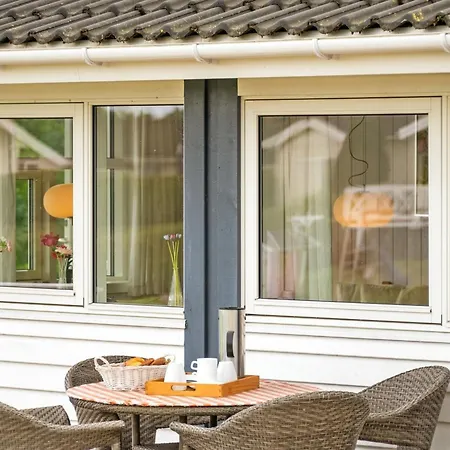 Sisko - 600m From The Sea By Interhome Feriehus